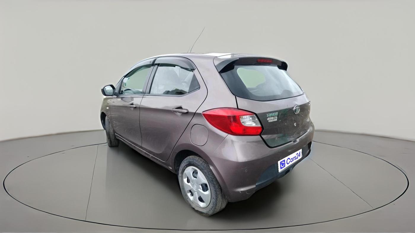2016 Tata Tiago XT PETROL, CNG, Manual, 75,638 km, exterior