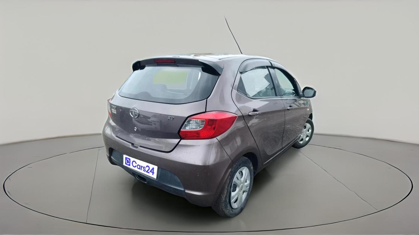 2016 Tata Tiago XT PETROL, CNG, Manual, 75,638 km, exterior