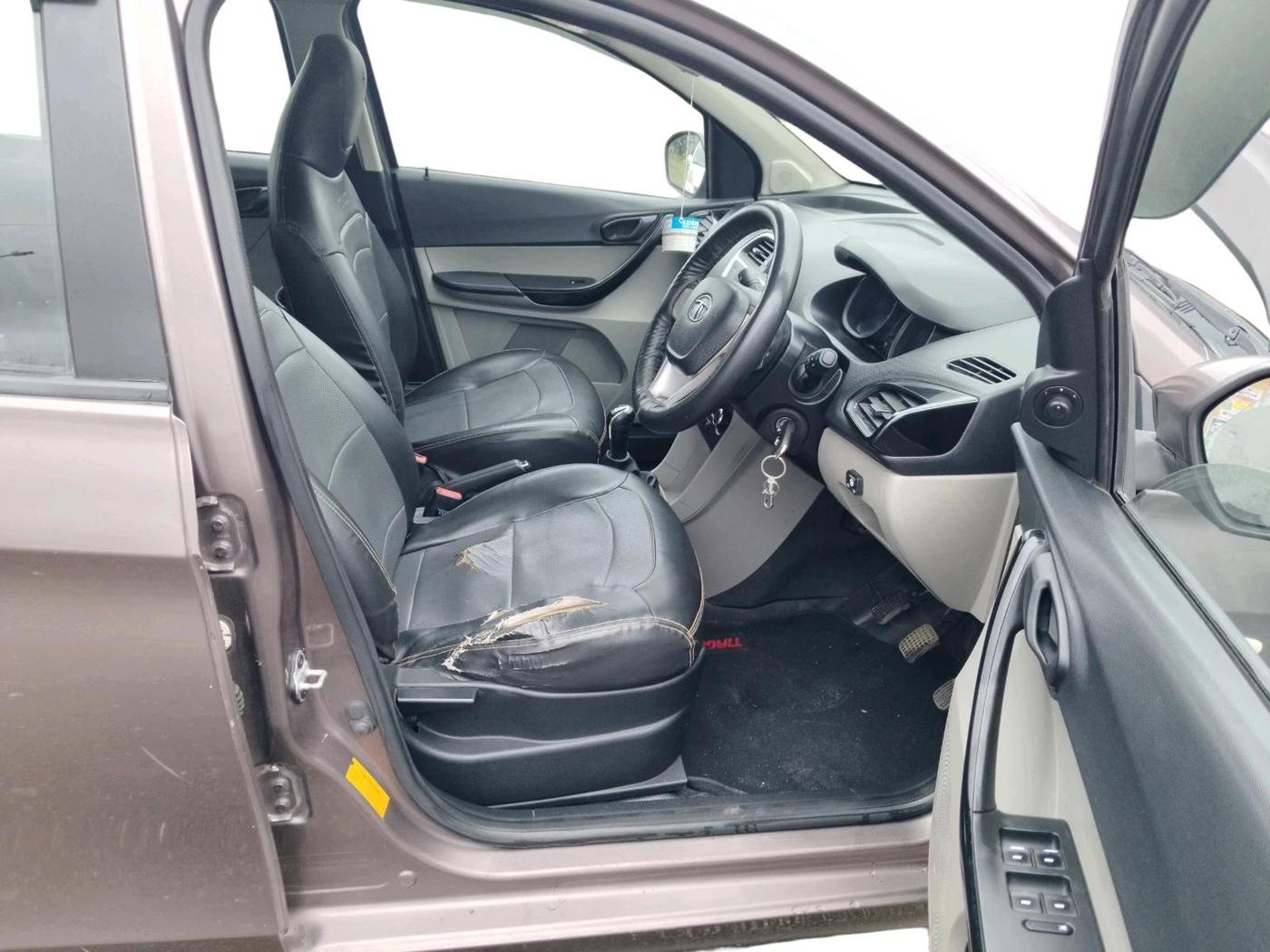 2016 Tata Tiago XT PETROL, CNG, Manual, 75,638 km, interior