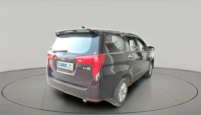 2016 Toyota Innova Crysta 2.4 VX 8 STR, Diesel, Manual, 66,857 km, exterior