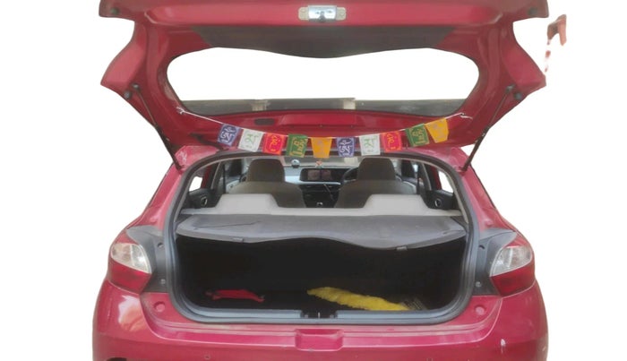 2021 Hyundai GRAND I10 NIOS SPORTZ AMT 1.2 KAPPA VTVT, Petrol, Automatic, 8,717 km, exterior