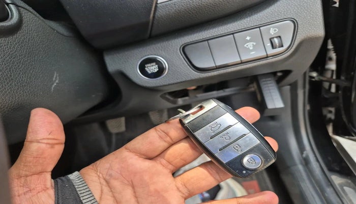 2021 KIA SELTOS HTX ANNIVERSARY EDITION 1.5 PETROL, Petrol, Manual, 39,791 km, interior