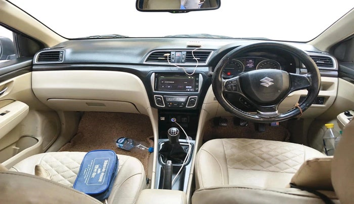 2015 Maruti Ciaz ZXI+, Petrol, Manual, 1,80,392 km, interior