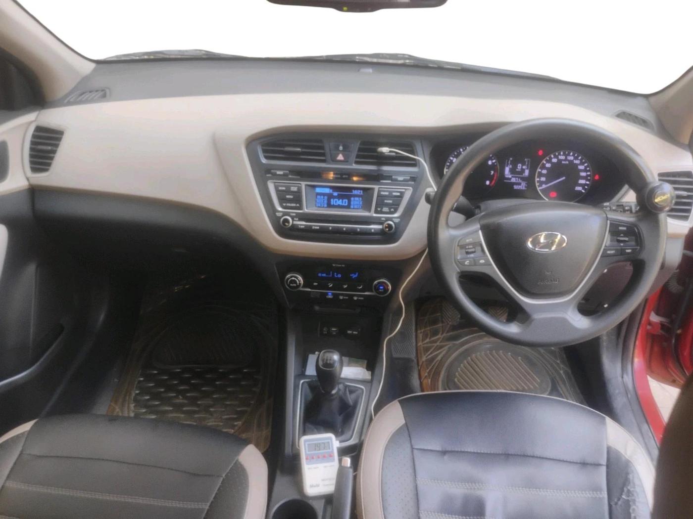 2016 Hyundai Elite i20 SPORTZ 1.2, Petrol, Manual, 92,253 km, interior