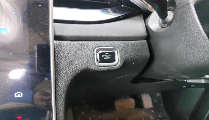 2023 MG HECTOR SAVVY PRO 1.5 TURBO CVT PETROL, Petrol, Automatic, 16,862 km, interior