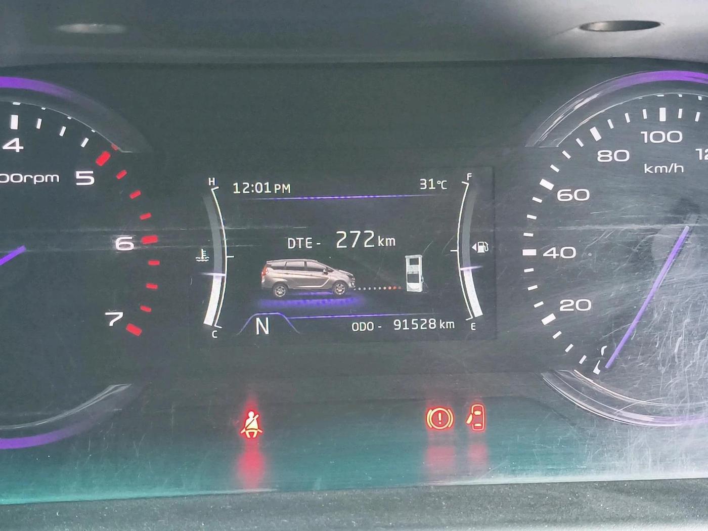 2018 Mahindra MARAZZO M6 7 STR, Diesel, Manual, 91,528 km, interior