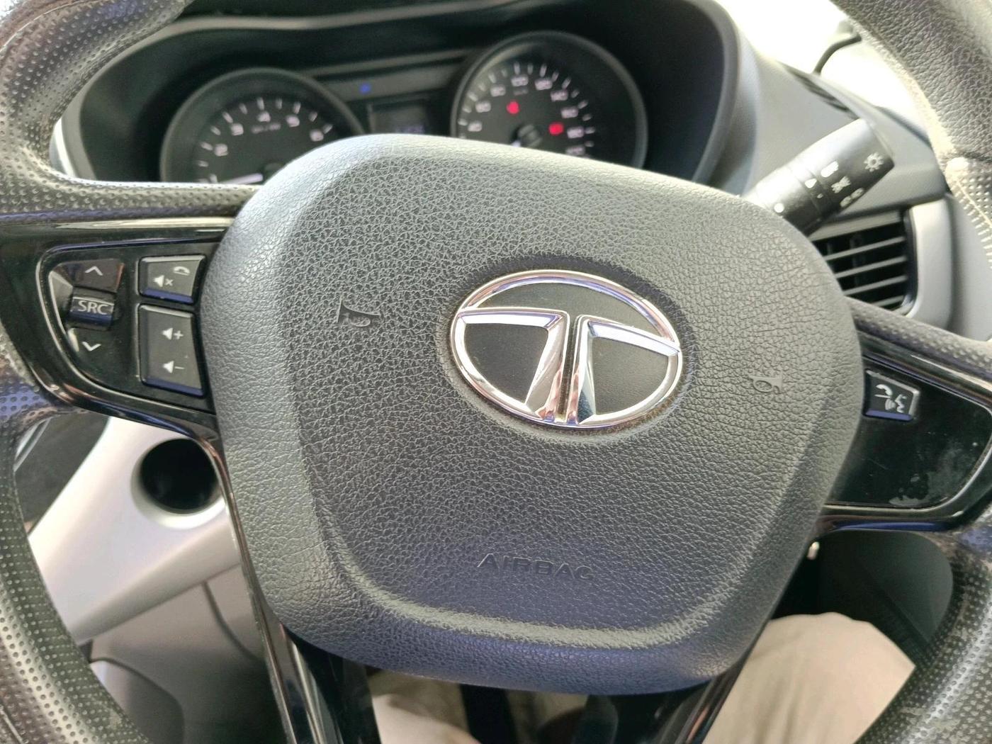 2019 Tata NEXON XM DIESEL, Diesel, Manual, 52,840 km, interior