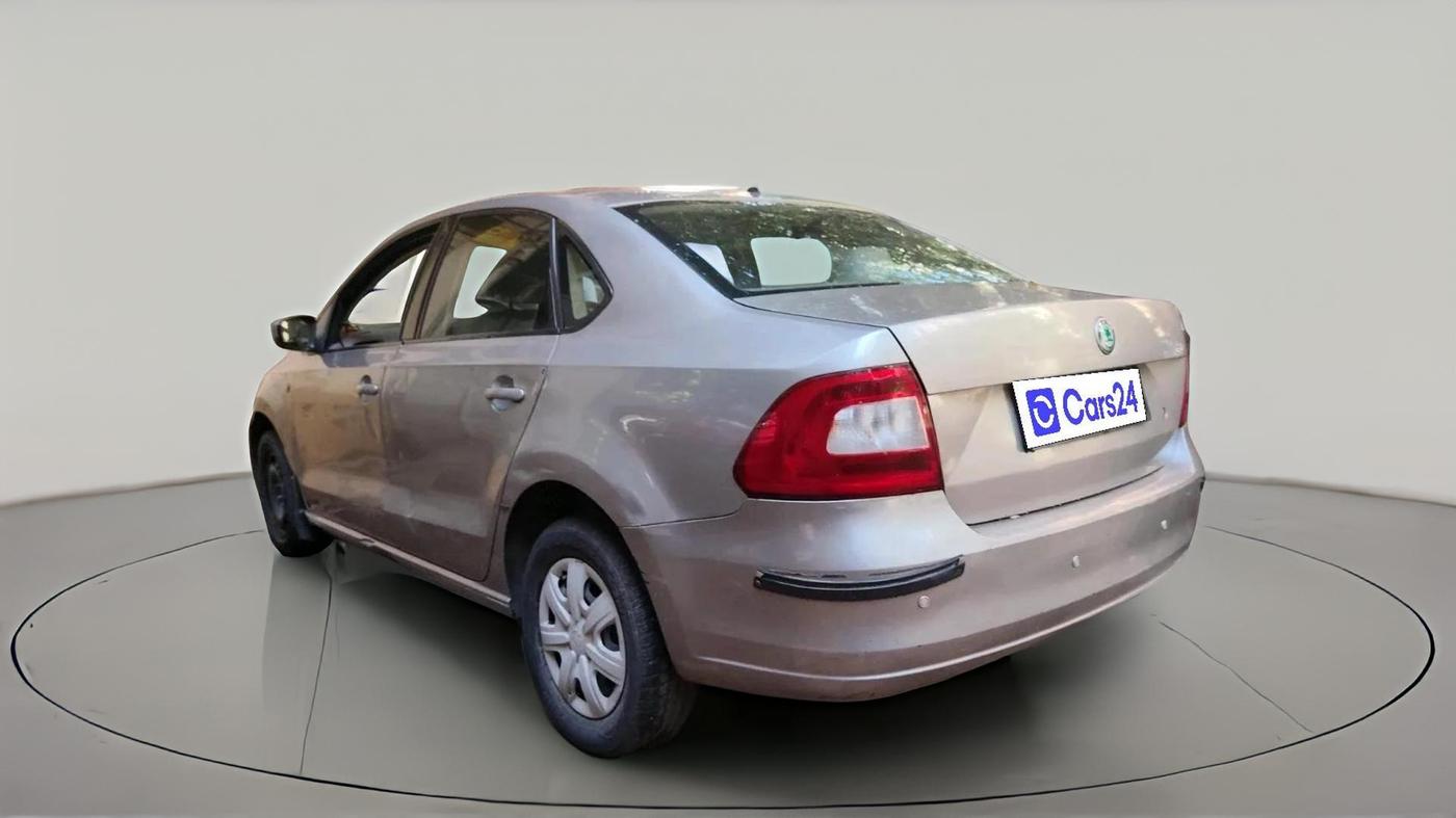 2012 Skoda Rapid AMBITION 1.6 MPI MT, Petrol, Manual, 59,066 km, exterior