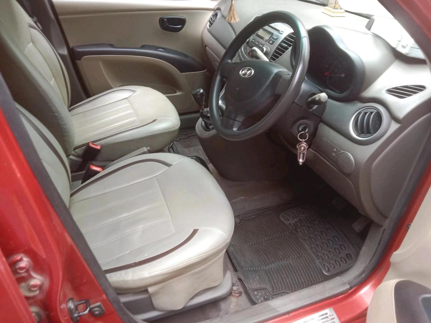 2012 Hyundai i10 ERA 1.1, CNG, Manual, 51,636 km, interior