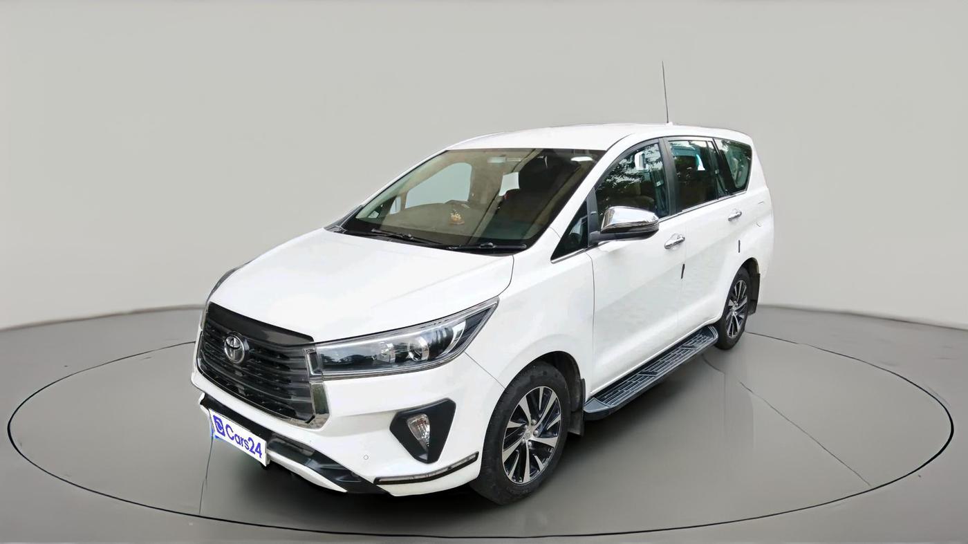 2021 Toyota Innova Crysta 2.4 ZX AT 7 STR, Diesel, Automatic, 47,329 km, exterior