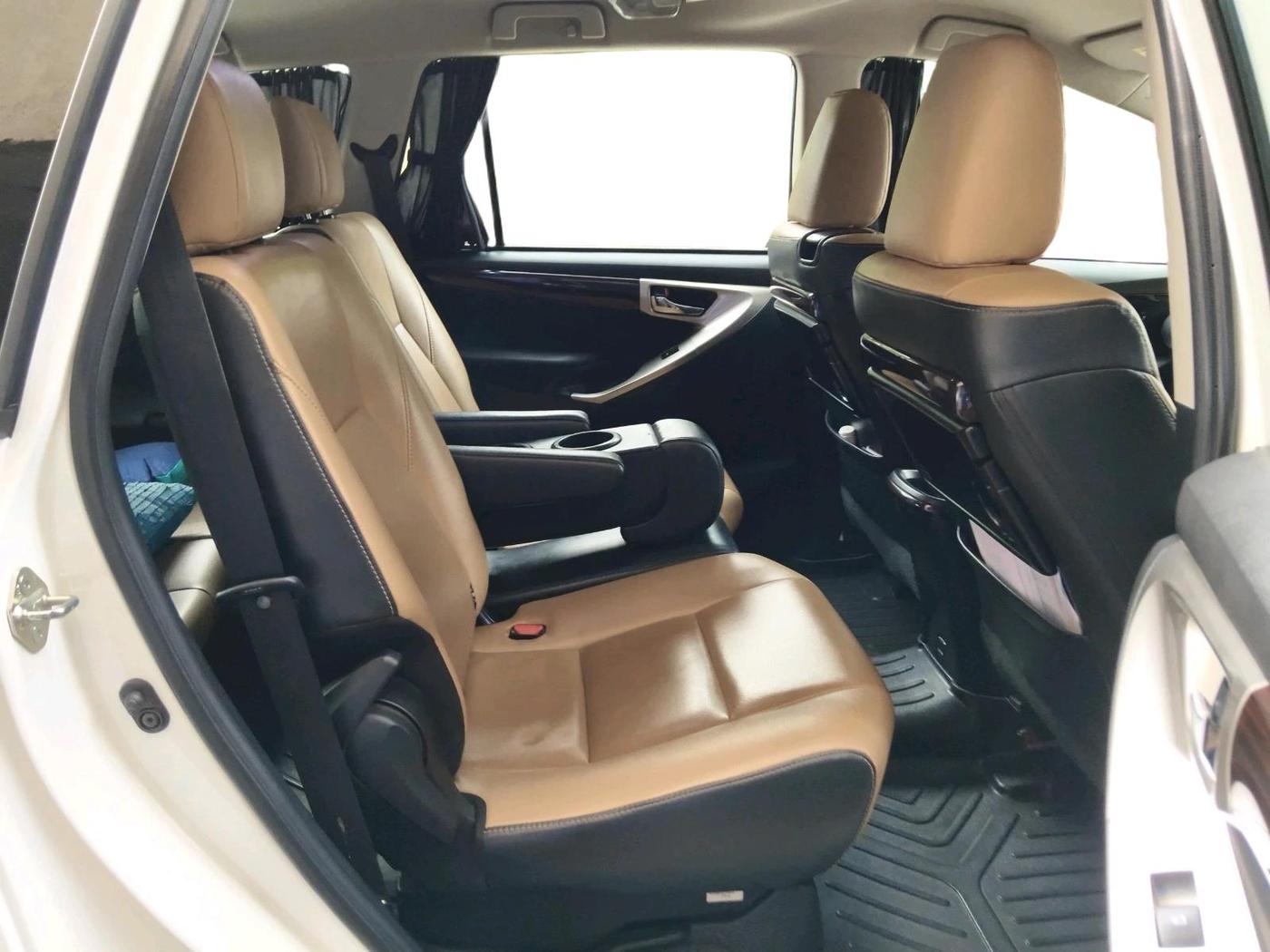 2021 Toyota Innova Crysta 2.4 ZX AT 7 STR, Diesel, Automatic, 47,329 km, interior