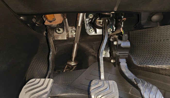 2024 Renault Kiger RXL MT, Petrol, Manual, 32,494 km, interior