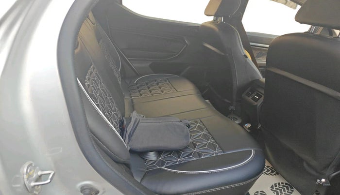 2024 Renault Kiger RXL MT, Petrol, Manual, 32,494 km, interior