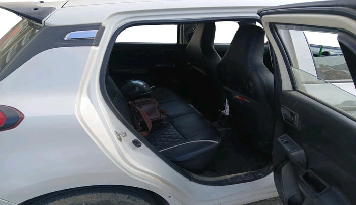 2021 Maruti Swift LXI, Petrol, Manual, 86,589 km, interior