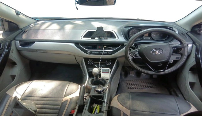 2018 Tata NEXON XT PETROL, CNG, Manual, 38,984 km, interior