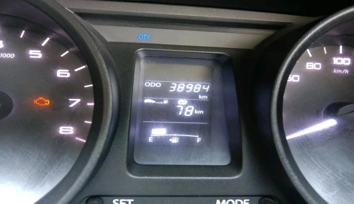 2018 Tata NEXON XT PETROL, CNG, Manual, 38,984 km, interior