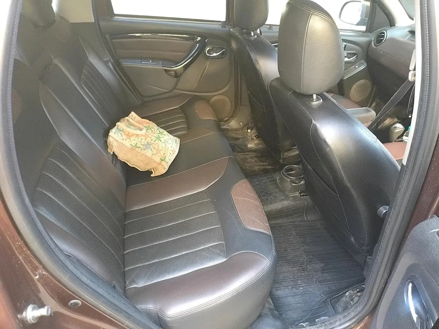 2018 Nissan Terrano XV D PREMIUM AMT, Diesel, Automatic, 1,66,300 km, interior