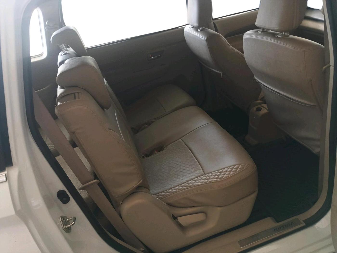 2022 Maruti Ertiga   VXI (O) CNG, CNG, Manual, 48,527 km, interior