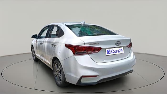 2018 Hyundai Verna 1.6 VTVT SX (O) AT, Petrol, Automatic, 51,357 km, exterior