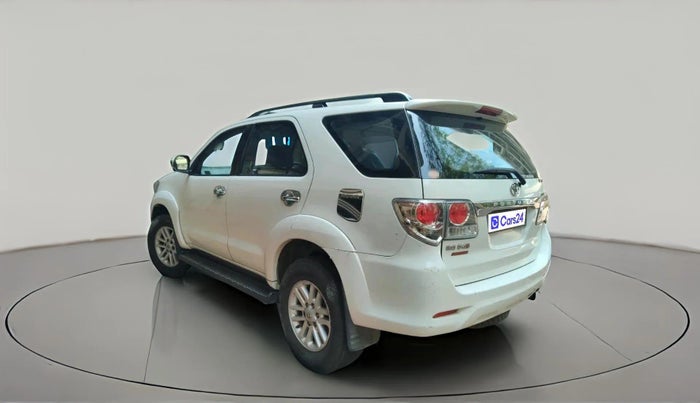 2012 Toyota Fortuner 3.0 4X2 AT, Diesel, Automatic, 1,79,182 km, exterior