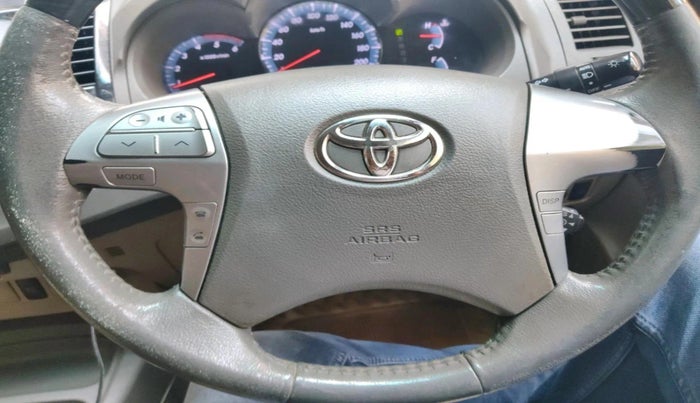 2012 Toyota Fortuner 3.0 4X2 AT, Diesel, Automatic, 1,79,182 km, interior