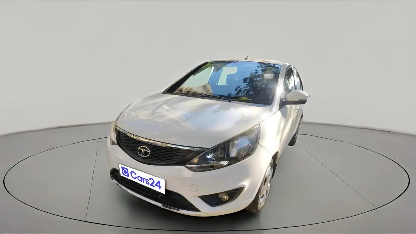 2015 Tata Bolt XM REVOTRON, Petrol, Manual, 56,800 km, exterior