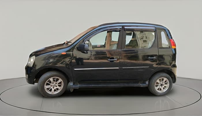 2013 Mahindra Quanto C4, Diesel, Manual, 73,556 km, exterior