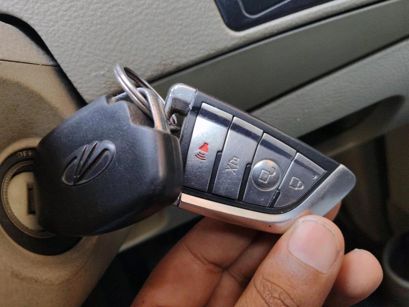 2013 Mahindra Quanto C4, Diesel, Manual, 73,556 km, interior