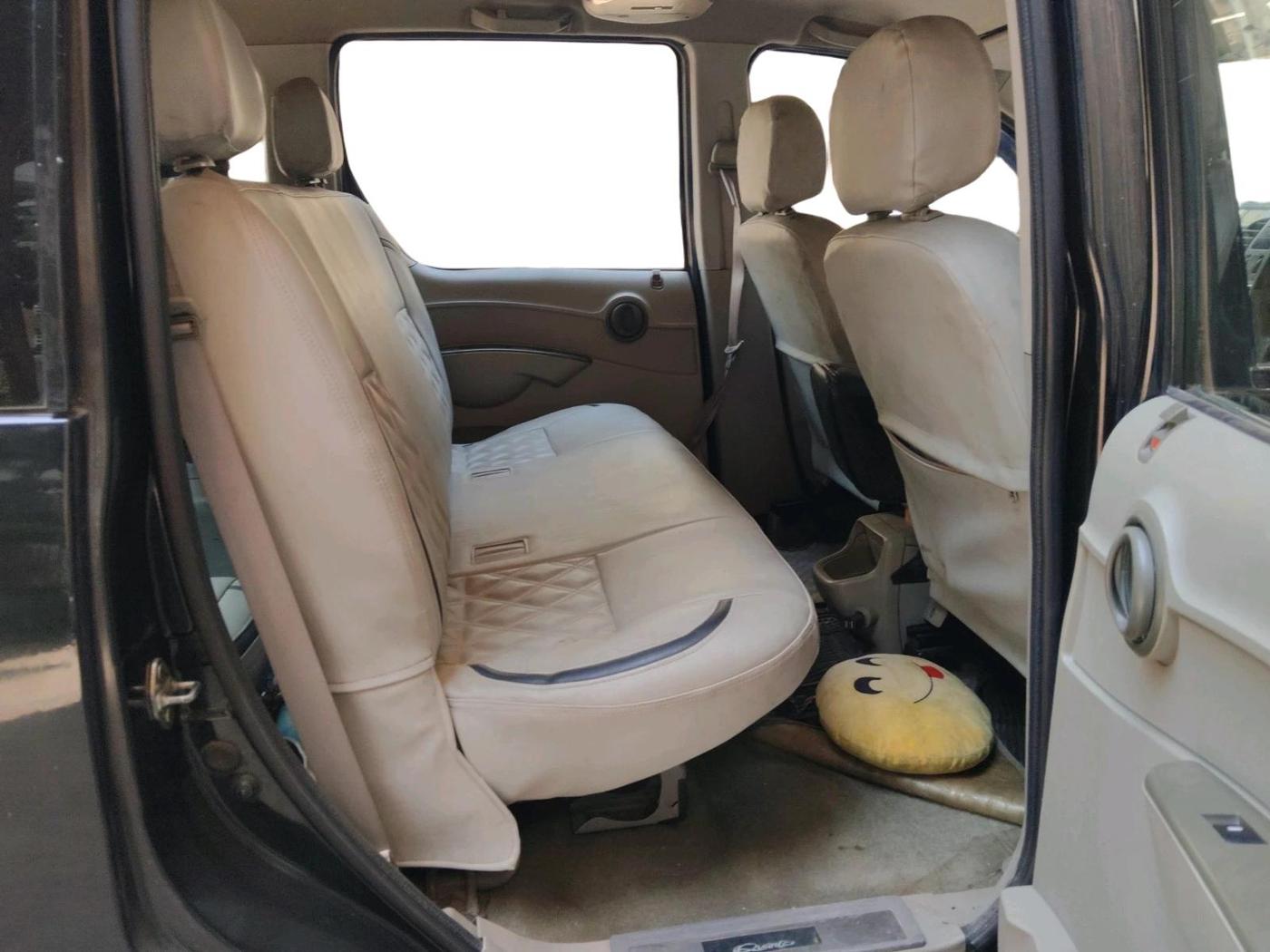 2013 Mahindra Quanto C4, Diesel, Manual, 73,556 km, interior