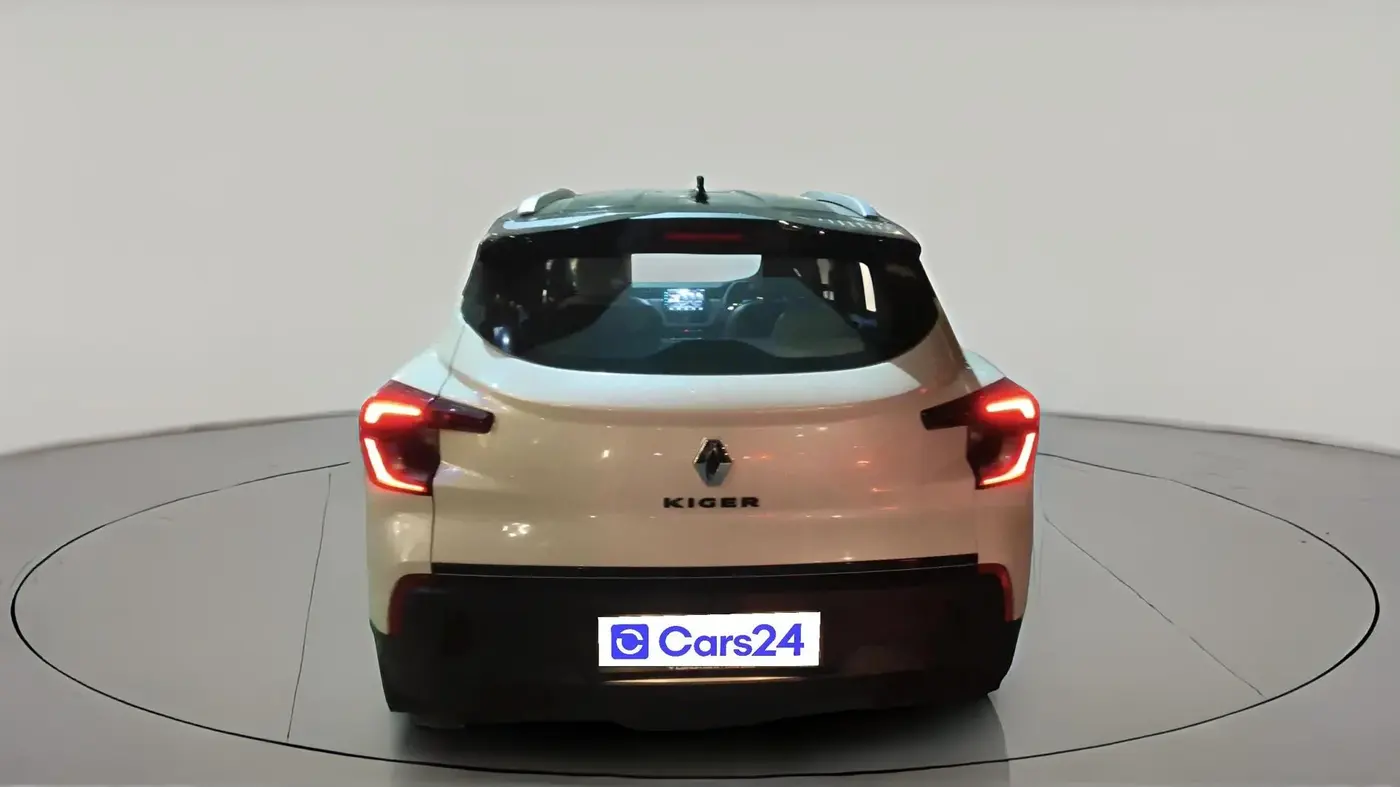 2024 Renault Kiger RXT AMT, Petrol, Automatic, 5,534 km, exterior
