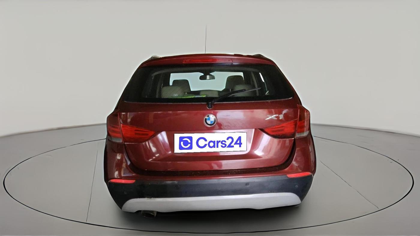 2011 BMW X1 sDrive20d, Diesel, Automatic, 99,877 km, exterior