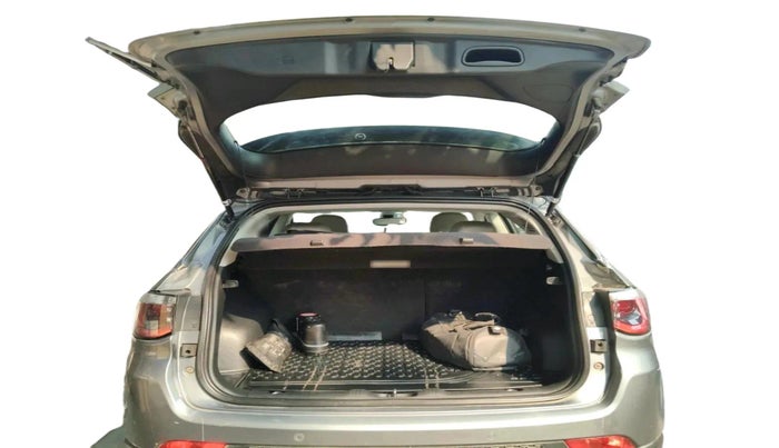 2018 Jeep Compass LIMITED (O) 2.0 DIESEL, Diesel, Manual, 1,07,872 km, exterior