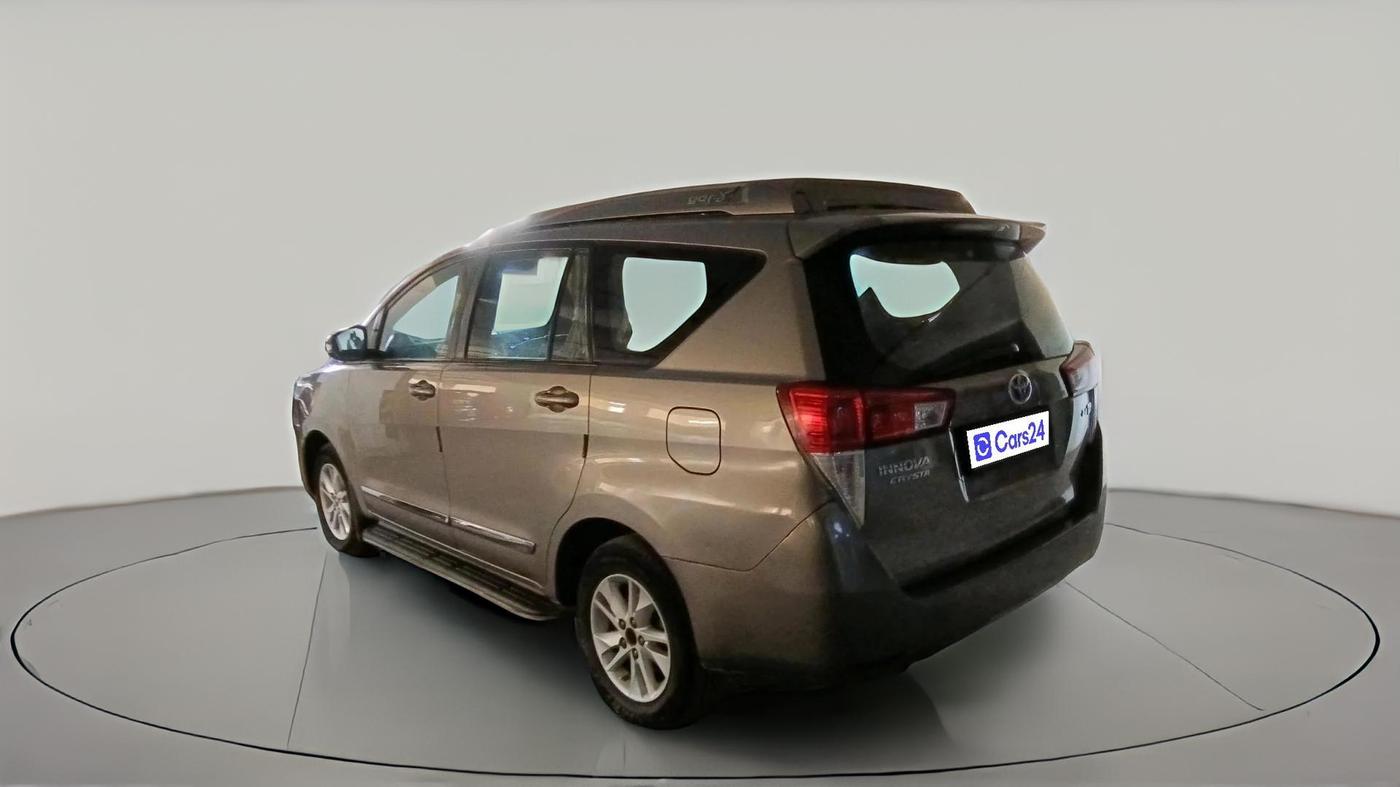 2017 Toyota Innova Crysta 2.4 GX 8 STR, Diesel, Manual, 76,228 km, exterior