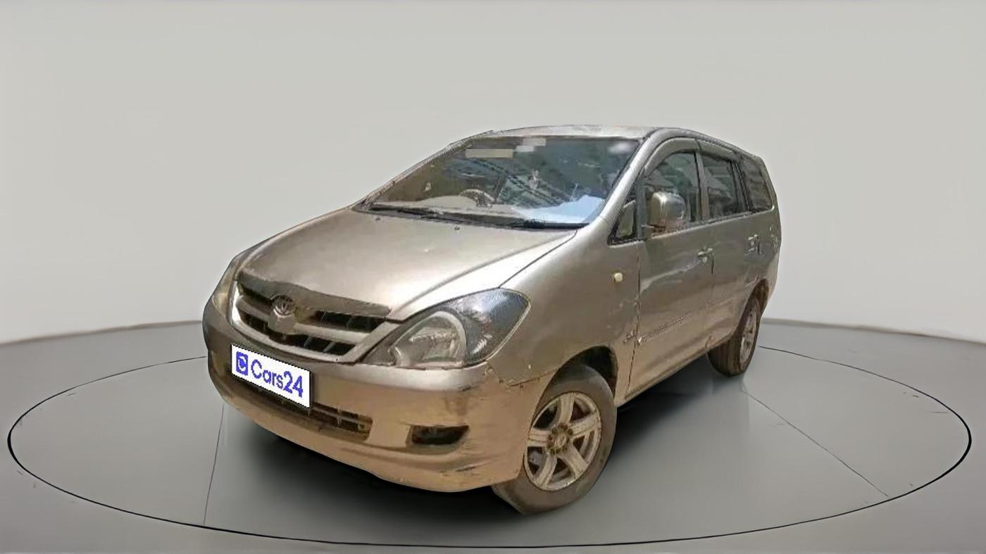 2007 Toyota Innova 2.0 G4, Petrol, Manual, 2,49,774 km, exterior