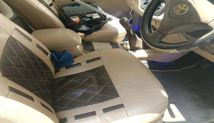 2007 Toyota Innova 2.0 G4, Petrol, Manual, 2,49,774 km, interior