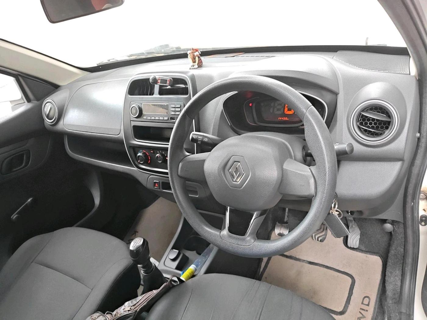 2015 Renault Kwid RXL, Petrol, Manual, 14,450 km, interior