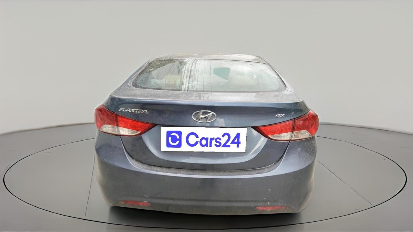 2013 Hyundai New Elantra 1.8 SX MT VTVT, Petrol, Manual, 1,19,722 km, exterior