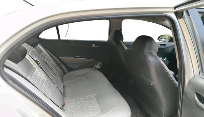 2015 Hyundai Xcent S 1.2, Petrol, Manual, 98,661 km, interior