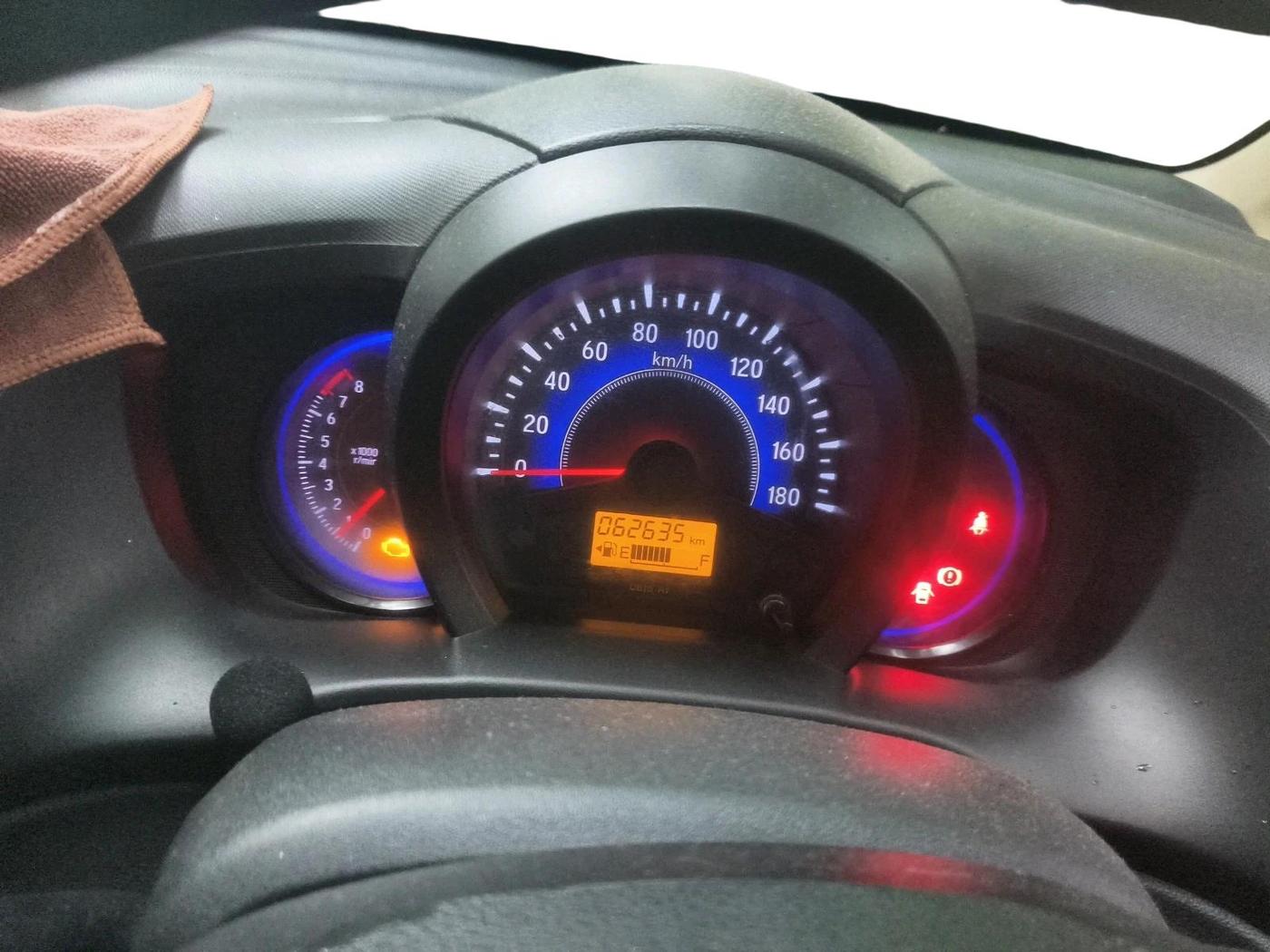 2014 Honda Mobilio 1.5L I-VTEC V, Petrol, Manual, 62,635 km, interior