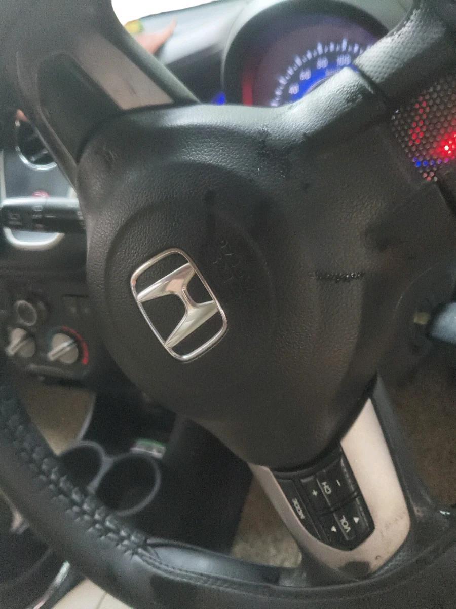 2014 Honda Mobilio 1.5L I-VTEC V, Petrol, Manual, 62,635 km, interior