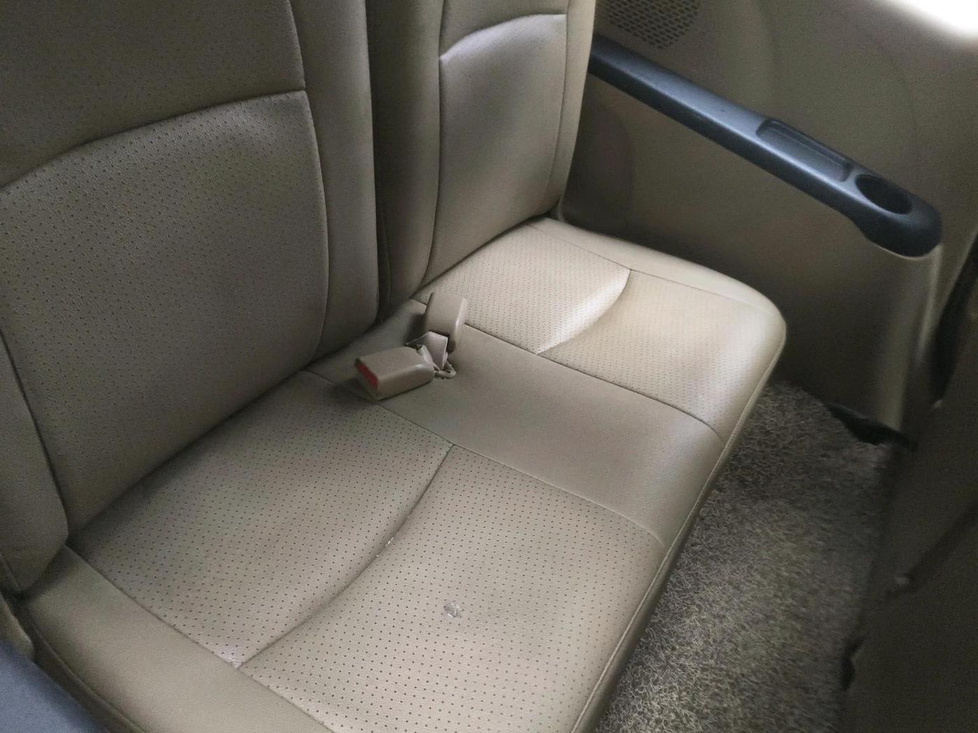 2014 Honda Mobilio 1.5L I-VTEC V, Petrol, Manual, 62,635 km, interior