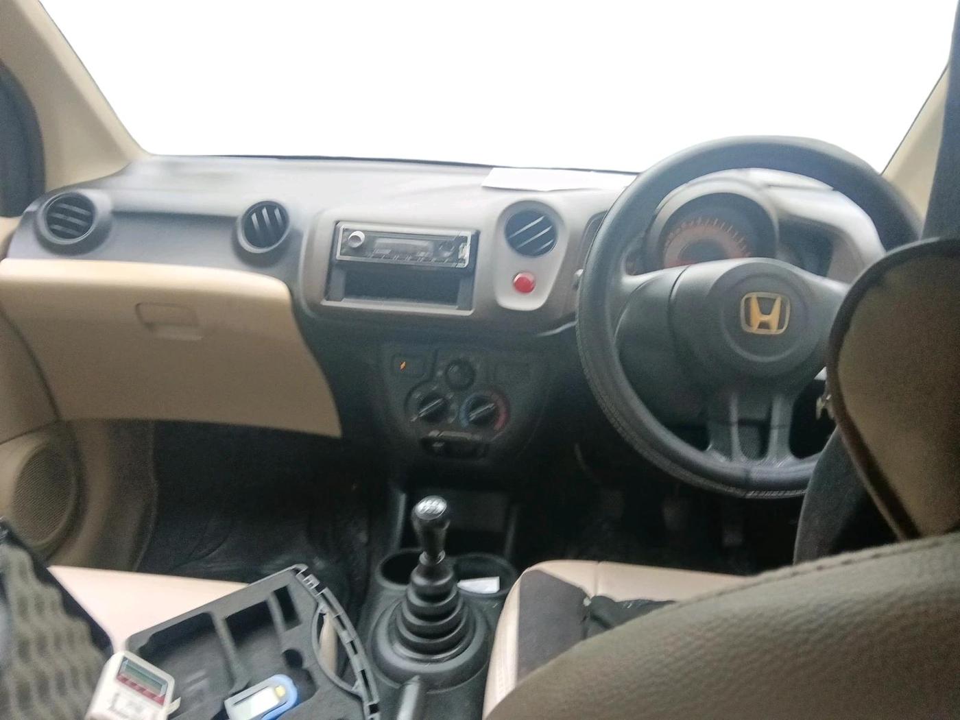 2012 Honda Brio E MT, Petrol, Manual, 1,18,819 km, interior