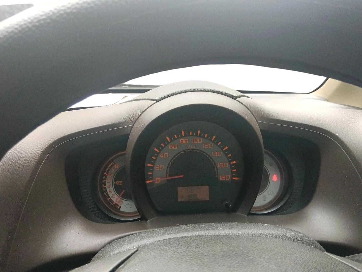 2012 Honda Brio E MT, Petrol, Manual, 1,18,819 km, interior