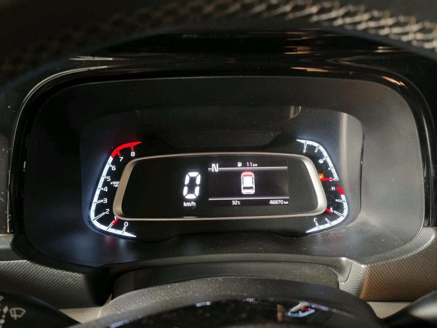 2020 KIA SONET HTX PLUS 1.0 IMT, Petrol, Manual, 46,870 km, interior