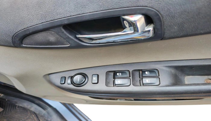 2012 Hyundai i20 SPORTZ 1.2, Petrol, Manual, 54,676 km, interior