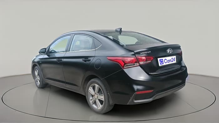 2018 Hyundai Verna 1.6 CRDI SX + AT, Diesel, Automatic, 85,570 km, exterior