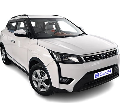 2023 Mahindra XUV300 - SUV - Petrol - Manual - ₹6.96 lakh