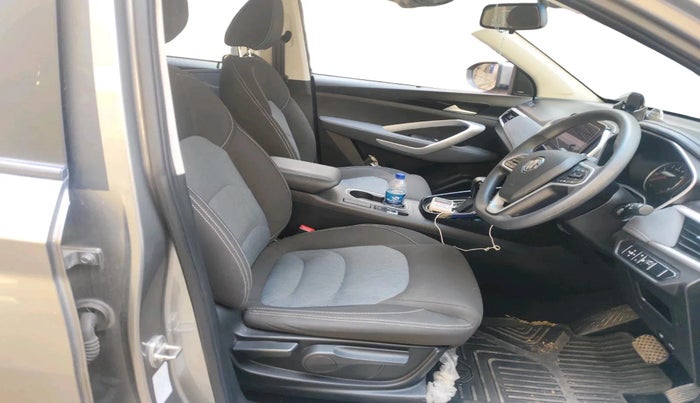 2022 MG HECTOR SHINE 1.5 PETROL TURBO CVT, Petrol, Automatic, 15,364 km, interior