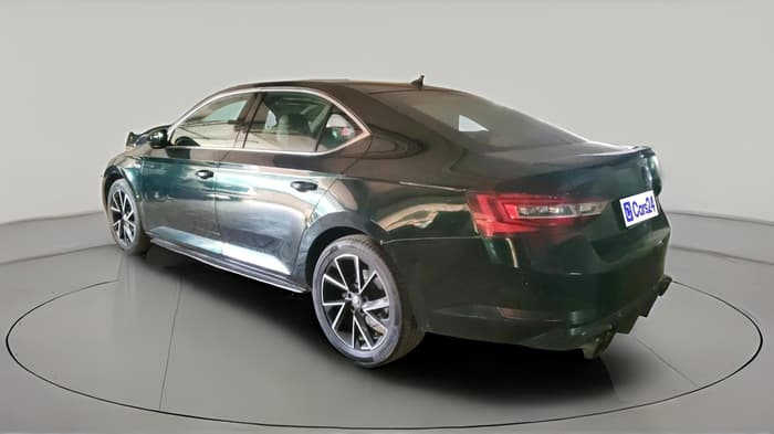 2016 Skoda Superb L&K 1.8 TSI AT, Petrol, Automatic, 90,290 km, exterior