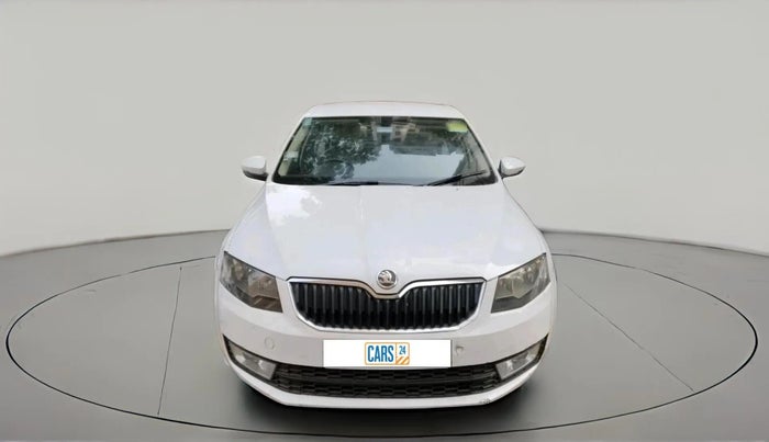 2014 Skoda Octavia AMBITION 2.0 TDI AT, Diesel, Automatic, 1,55,034 km, exterior